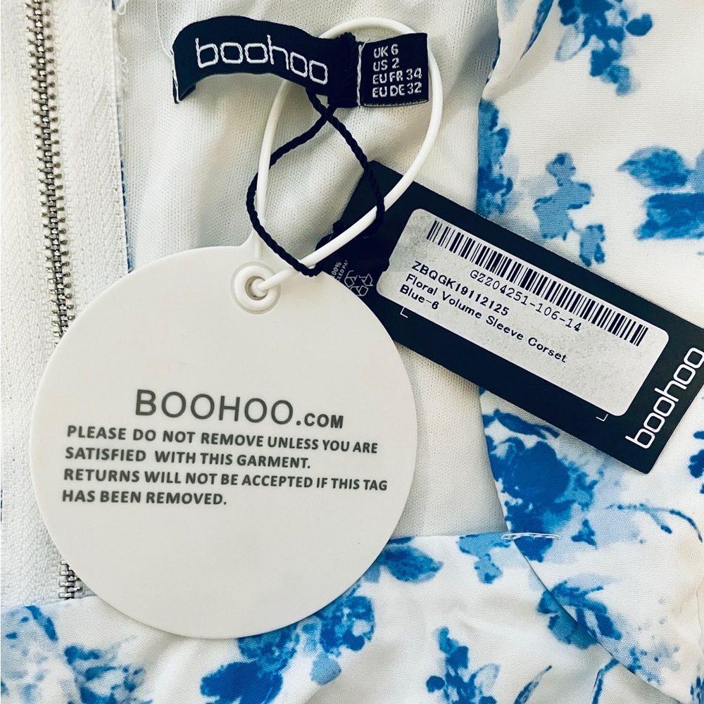 Boohoo Blue Floral Puff Sleeve Blouse - Picture 6 of 6